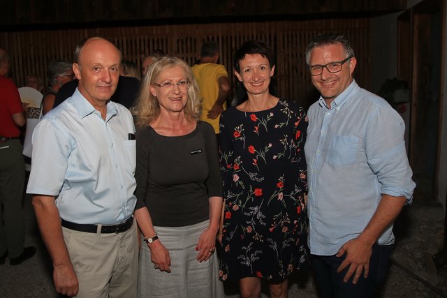 Vom guten Klima angetan: Bürgermeister Johann Reiter, Aichergut-Besitzerin Eva Seitz-Kolm, Heidi und Gerald Egger (v.l.). | Foto: Helmut Klein