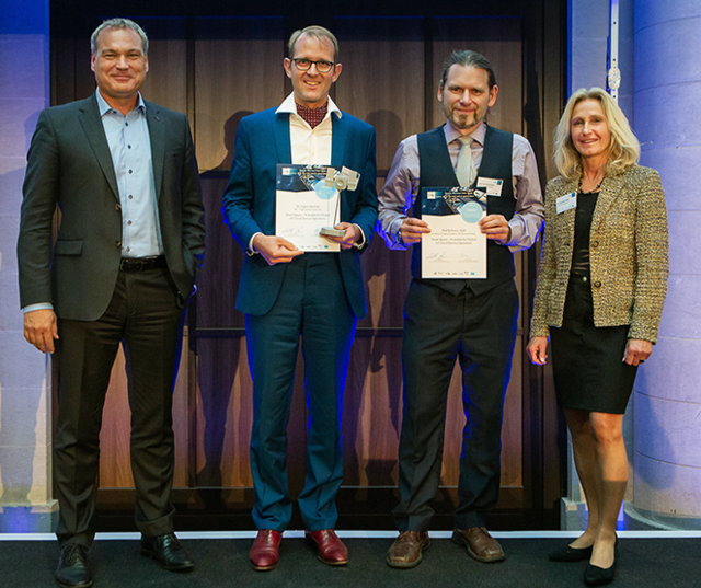 Jürgen Letschnik und Enrico Stoll (Bildmitte) gehören zu den Gewinnern des INNOspace Masters Award.