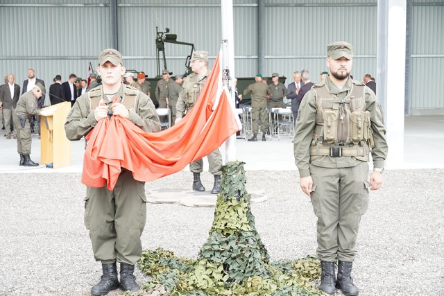 Bei der Zeremonie wurde die österreichische Fahne gehisst.