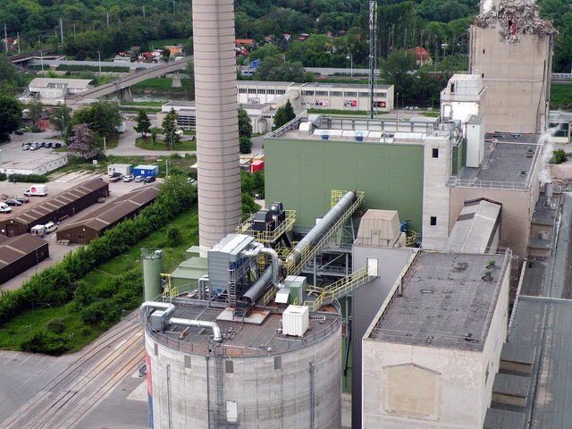 Das Wald-Biomassekraftwerk steht seit Mittwoch, 31. Juli, 22 Uhr vorübergehend still.