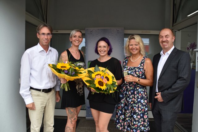 Gemeinederat Matthias Dallinger, Sandra Pils, Tanja Froschauer, Mag. Anita Stadtherr, Bezirksvorsitzende von Frau in der Wirtschaft und Vizebürgermeister Wolfgang Reinharter