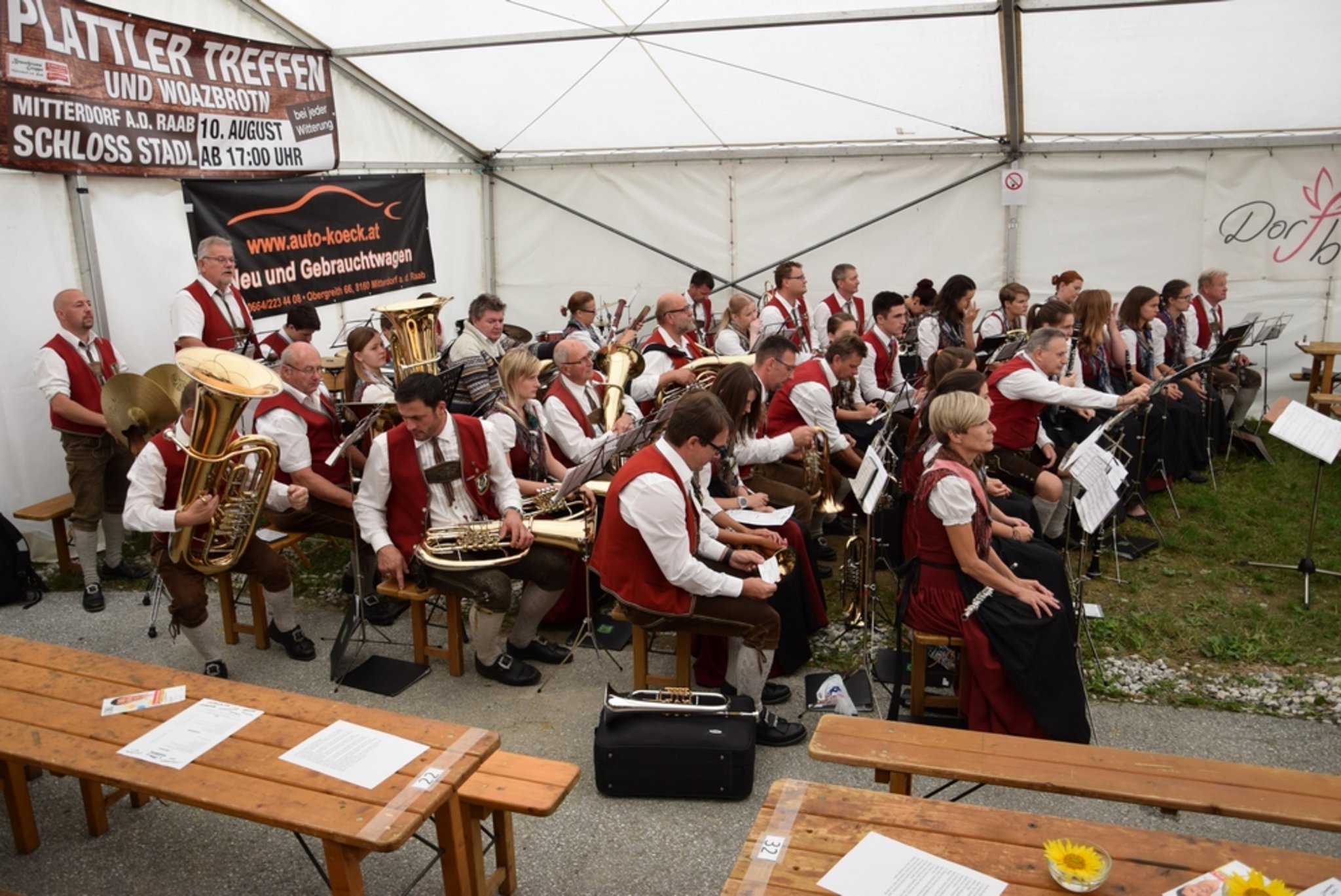 schlosskonzert usv MItterdorf. oldtIMertreffen ff hohenkogl/MItterdorf InforMIert. freIwIllIgenbrse. Die Gemeinde Mitterdorf an der Raab wnscht Mitterdorfer - Gemeinde Mitterdorf-Raab