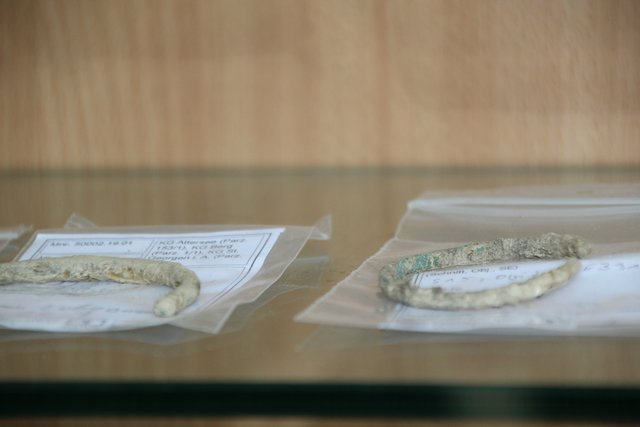 Auch Schmuck wurde gefunden. | Foto: Theresa Haidinger