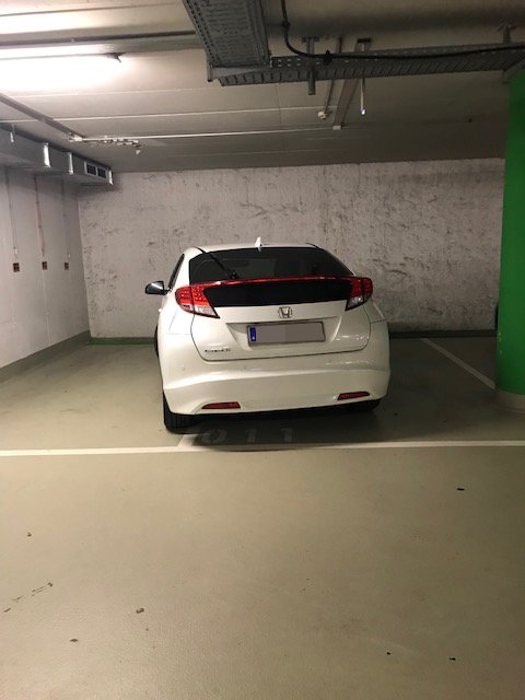 Leute, die Parkgarage ist eh immer voll, bitte versucht doch, Euer Vehikel nur auf einem Parkplatz abzustellen. | Foto: zVg