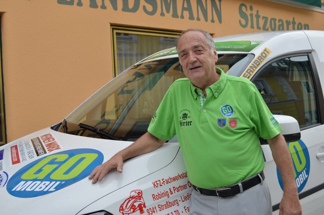 Ein rüstiger 70er: Peter Popetschnig, Mitglied und Fahrer des Vereins Go-Mobil Gurk | Foto: Lehner