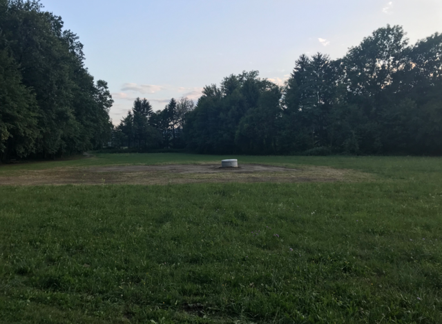 Auf der Schneeglöckerlwiese wurde gebohrt.