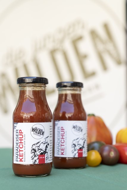 Steirisches Ketchup aus sonnengereiften Paradiesern ermöglichen die Jungen Wilden Gemüsebauern.