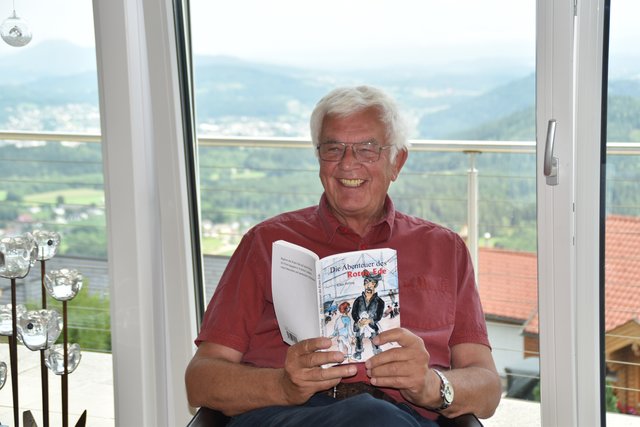 Klaus Helling hat die Geschichten, die er seinen Söhnen in der Kindheit erzählt hat, in einem Buch niedergeschrieben