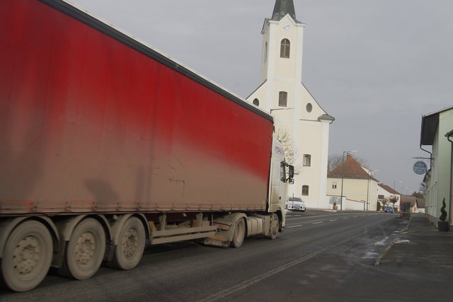 Geht der Vorschlag des Schwerverkehr-Fahrverbots auf der B 58 durch, profitieren sowohl Raabtal (Bild) als auch Lafnitztal.