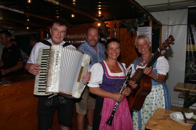 Untersberger Nachtschwärmer: Reini, Hans, Caro, Marie-Luise.