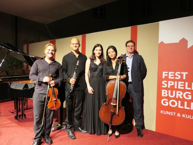 <f>Thomas Küblböck, </f>Christoph Zimper, Agnes Wolf und Yishu Jiang mit Philipp Preimesberger.