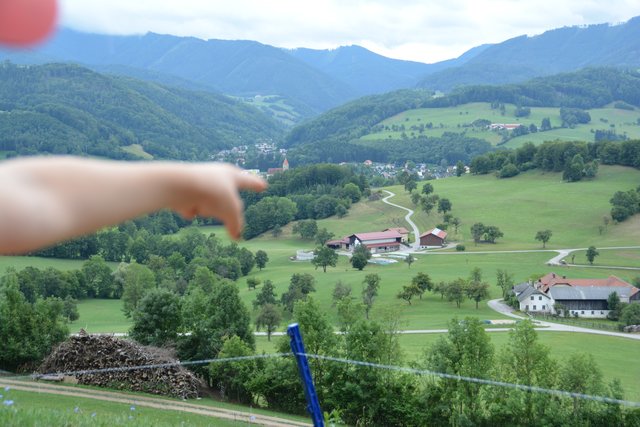 "Dort ist die Kirche"