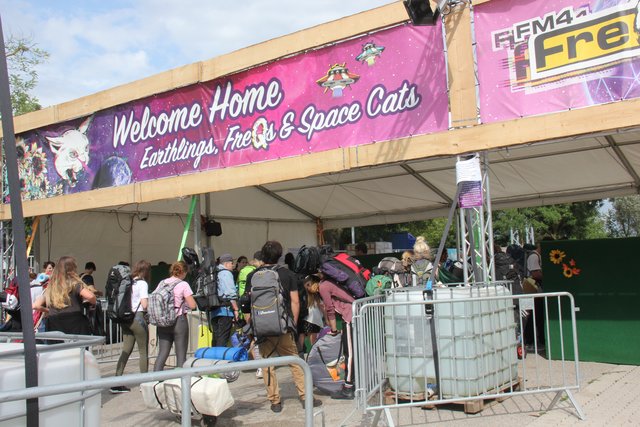 Es geht wieder los: Die Festival-Besucher sind da! | Foto: Petra Weichhart