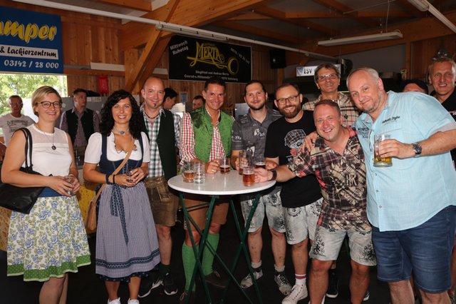 Gute Stimmung  zum 70-Jahr-Jubiläum der Landjugend Gößnitz | Foto: Cescutti