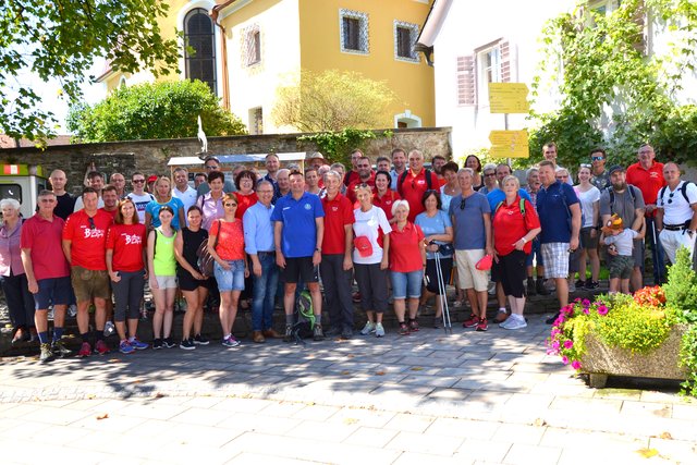 Die Idee, sich am Marktplatz zu treffen und gemeinsam gemtliche Stunden zu ligistFrauenbewegung Ligist-Krottendorf-GaisfeldLigister Ligister Gmiatlichkeit: Vereine beleben Marktplatz - Voitsberg