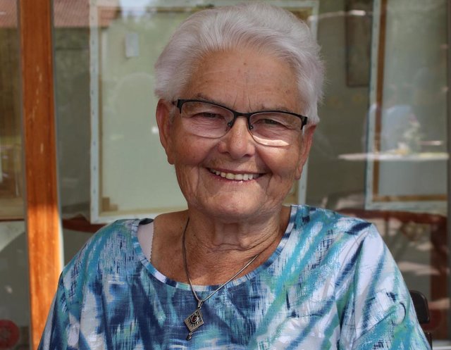 Rosina Polz aus Karbach wirft einen Blick zurück.