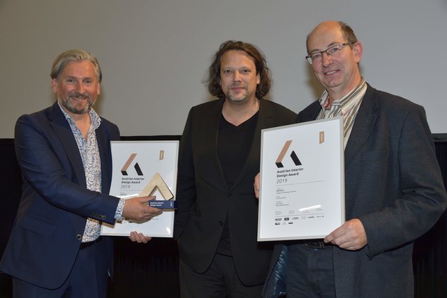 Erich Gaffal, Christoph Kroepfl und Alois Füchsl mit dem Design Award