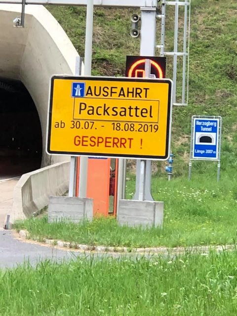 Nur noch bis Sonntag ist die Ausfahrt Packsattel auf der A2 gesperrt. | Foto: Asfinag