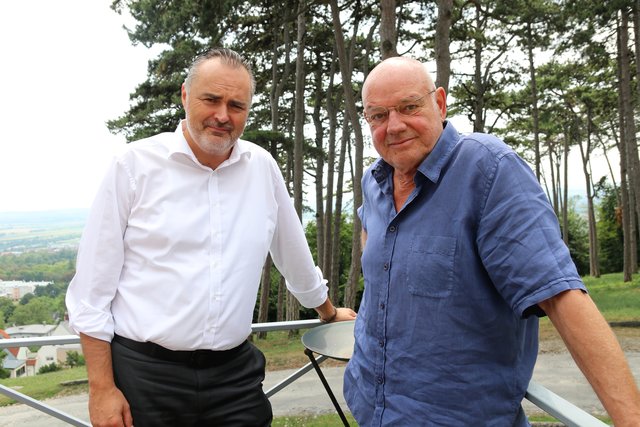 Landeshauptmann Hans Peter Doskozil und Schlossspiele-Kobersdorf-Intendant Wolfgang Böck