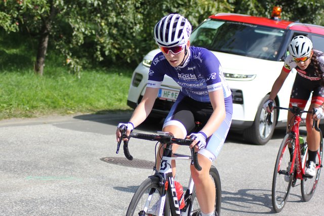 Laura Schöttl im Rennen der Juniorinnen. | Foto: Karl Hammerschmid/Radclub Walding