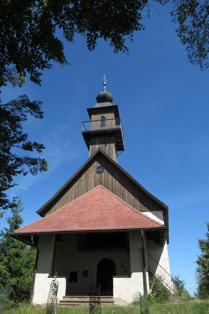 Die kleine Kirche am Oswaldiberg. Von der Plattform am Turm hat man einen wunderschonen Rundumblick.