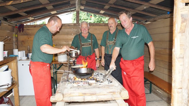 Christian und Vater Gottlieb Zabernigg, Herbert und Peter Neumayr