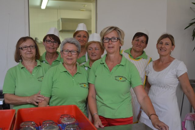 Anita Kopfensteiner und ihr Team sorgten wieder fürs leibliche Wohl.