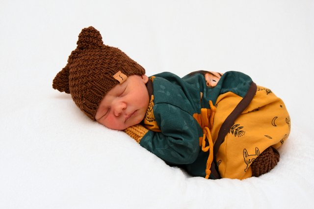 MIO • Datum: 5.1.2019, Eltern: Franziska &amp; Severin Pock, Größe: 50 cm, Gewicht: 3610 g | Foto: BABYSMILE