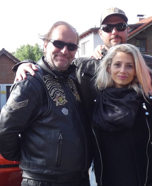 Harley-Papst Ferdinand O. Fischer mit Tochter Stephanie und Günther Ruf