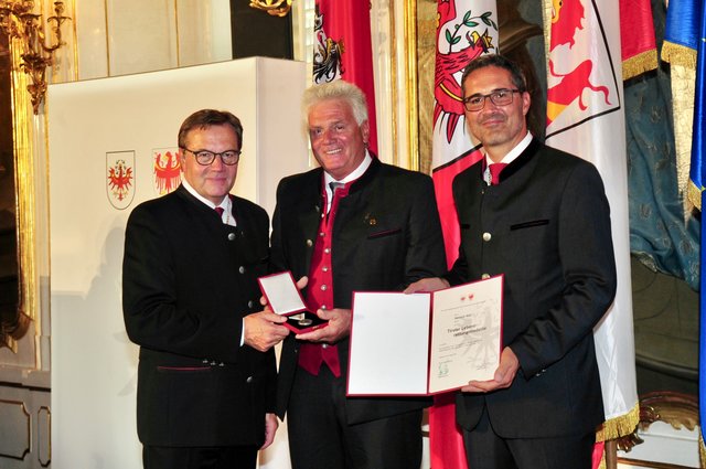 Helmut Mair aus Sautens wurde als Erbhof-Besitzer ausgezeichnet.