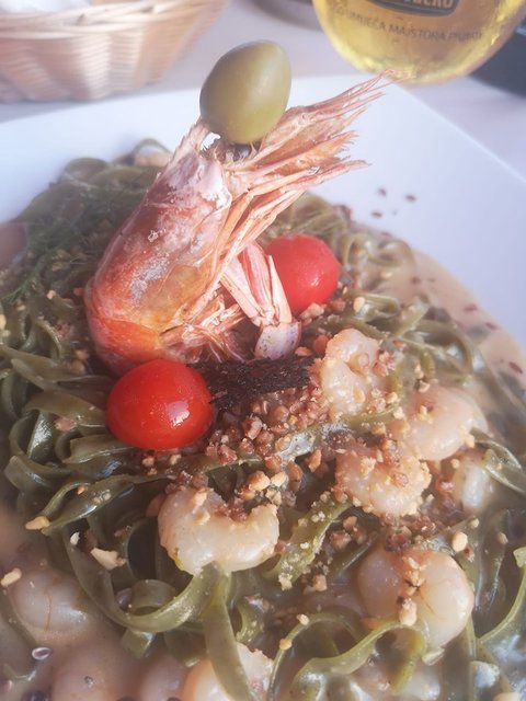 Mediterran: Bei den Menüs wird oft lokale Küche gewählt.
