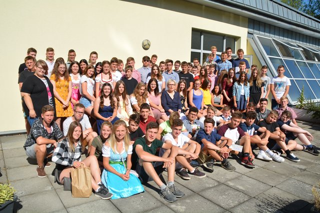 Schüler benötigen klare Linien um mit dem neuen Lernjahr wieder umgehen zu können.  | Foto: privat