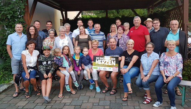 Das Nachbarschaftsfest in Erla.