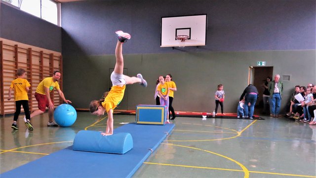 Das Kinderturnen ist einer der Schwerpunkte im Programm des Turnvereins in Pitten. | Foto: Turnverein Pitten