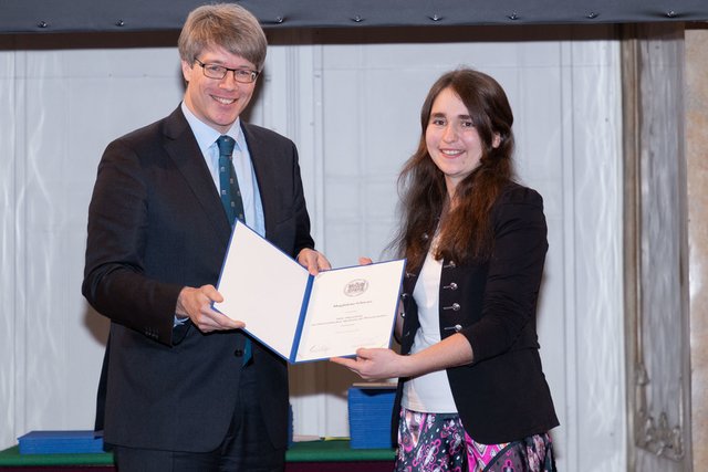 Professor Dr. Oliver Jens Schmitt (ÖAW) und Doktorandin Magdalena Schwarz.