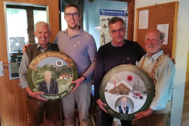 Im Bild von links: Reschreiter Sepp, Rumpler Gernot, Cimarolli Fritz, Hirscher Günther