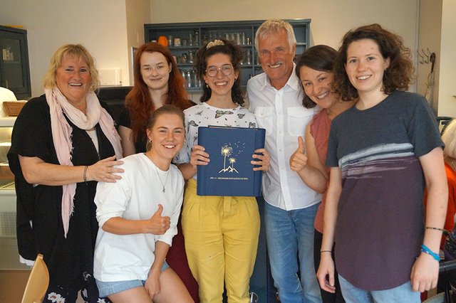 Buchpräsentation 99+1 Wegweiser zum Glücklich sein ©SRV