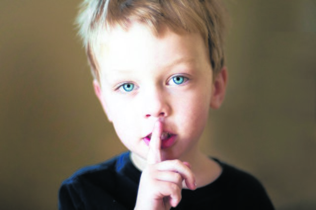 Schweigen ist keine Option: Ab sofort gibt es eine Anlaufstelle für Eltern und Pädagogen bei Missständen und Problemen im Kindergarten.