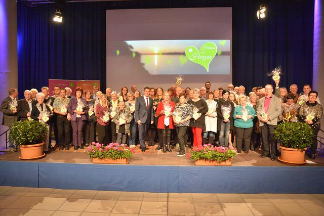 Im Vorjahr wurden 80 Helden und Heldinnen nominiert und in der Festveranstaltung vor den Vorhang gebeten.