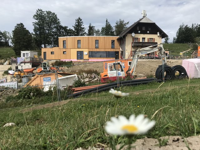 Das Schobersteinhaus während der Umbauarbeiten heuer im Sommer.