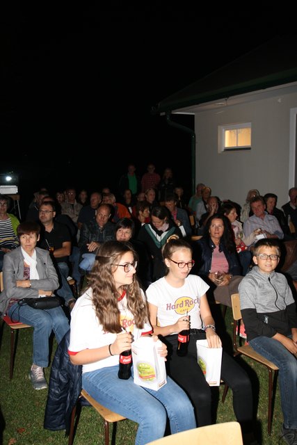 Kein Kino ohne Popcorn im Freibad Tieschen.
