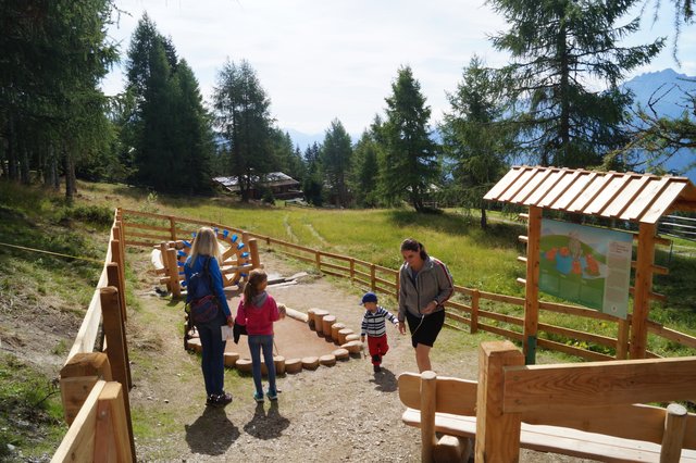 Der Familienpark am Zettersfeld ist eines der Angebote, die Urlauber in Osttirol nutzen können. | Foto: TVB Osttirol