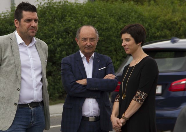 Baldige Nachbarn sind Topmoden Balaskovic