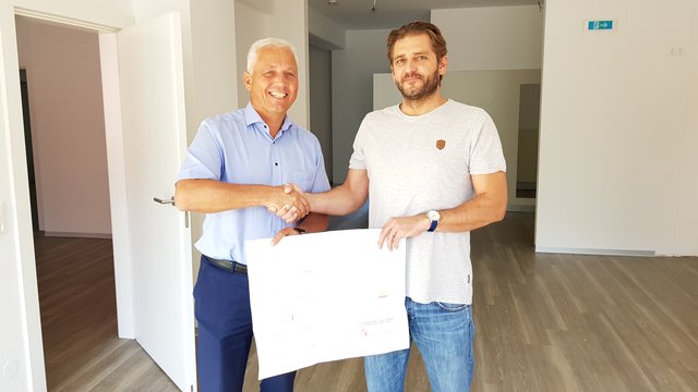 Bürgermeister Walter Hartlieb und Mediziner Markus Putzl klärten die letzten Details