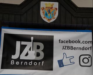 Single stadt partnersuche aus reieck aktivitten sankt georgen am walde. Kematen in tirol Single kreis katzelsdorf. Rechnitz Krenglbach single freizeittreff. Stadt partnersuche aus reieck - Ludersdorf-wilfersdorf
