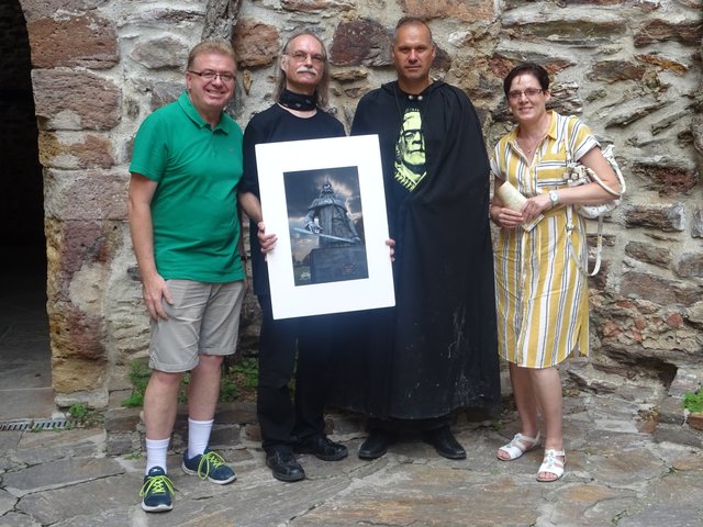 Werner Schöll, Gerald Axelrod, “Vampirjäger” Leopold Zagler und Karla Schöll-Tritremmel.