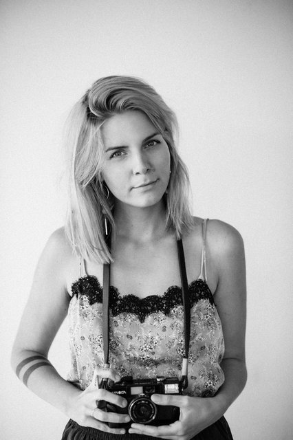 Fotografin Jenn Wortham ist als "Jenn and the camera" sehr erfolgreich. Ihr Markenzeichen. Natürlichkeit!