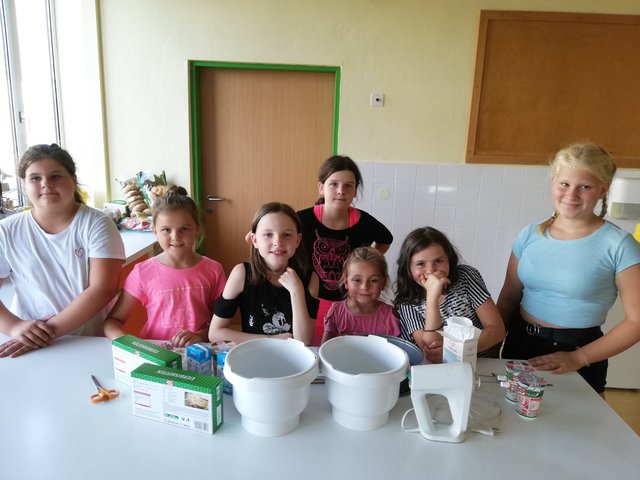 ...was wird heute leckeres gekocht? | Foto: Mit BiSS zur Kultur in Rechnitz