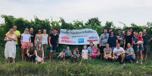 Die Familien am Weinberg in Sigleß halten zusammen.