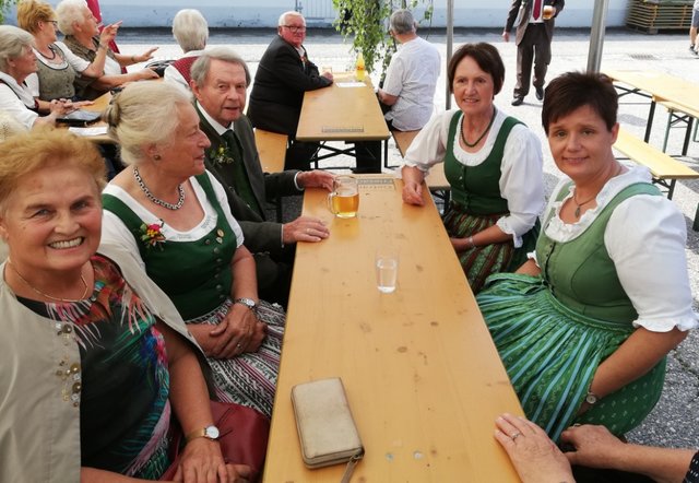 Familien Polster, Wasserbacher und Graf